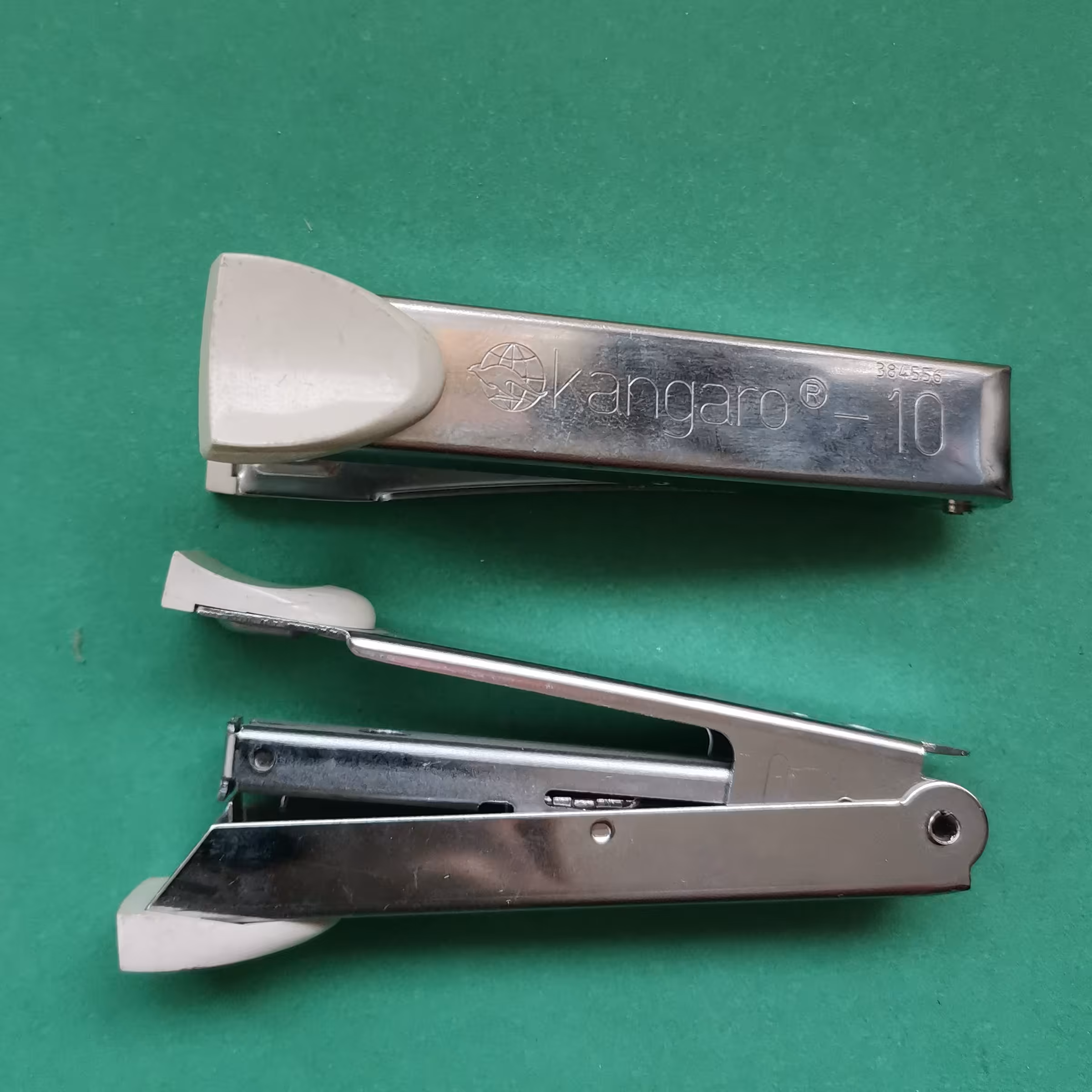 دستگاه منگنه کانگرو10