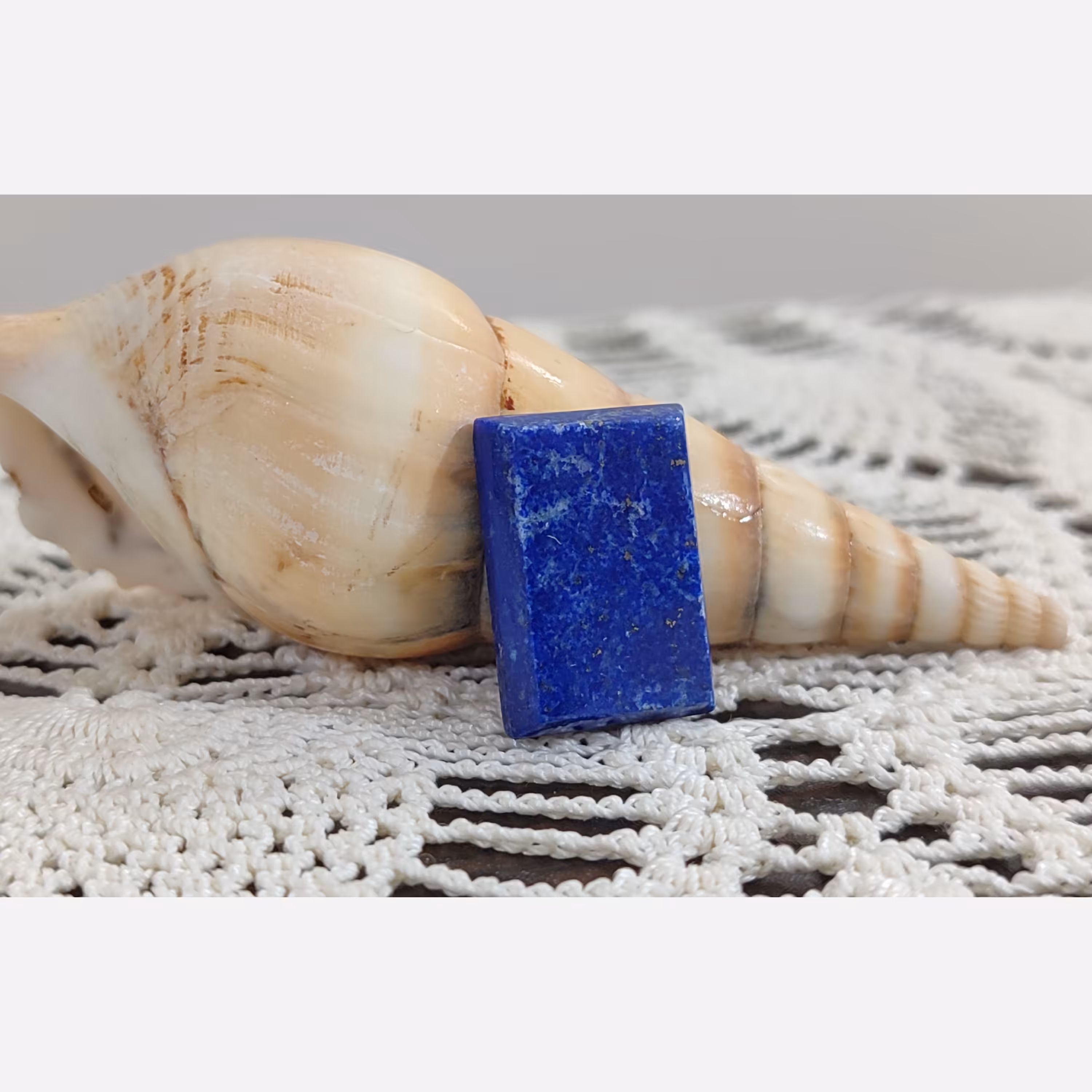 نگین لاجورد تخت تراش معدنی افغانستان 