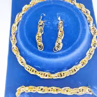 سرویس رنگ ثابت مشابه طلا