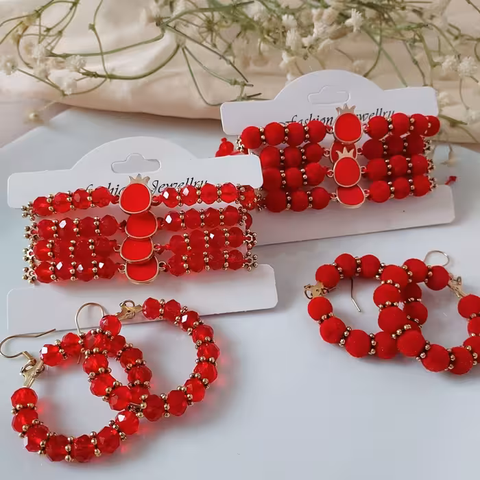 دستبند و گوشواره یلدایی