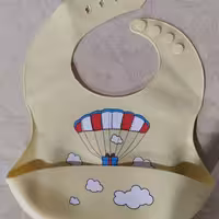 پیشبند سیلیکونی نوزاد