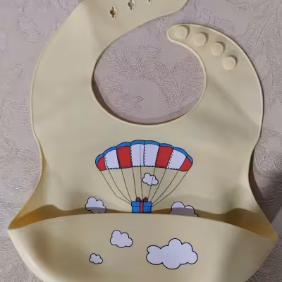 پیشبند سیلیکونی نوزاد