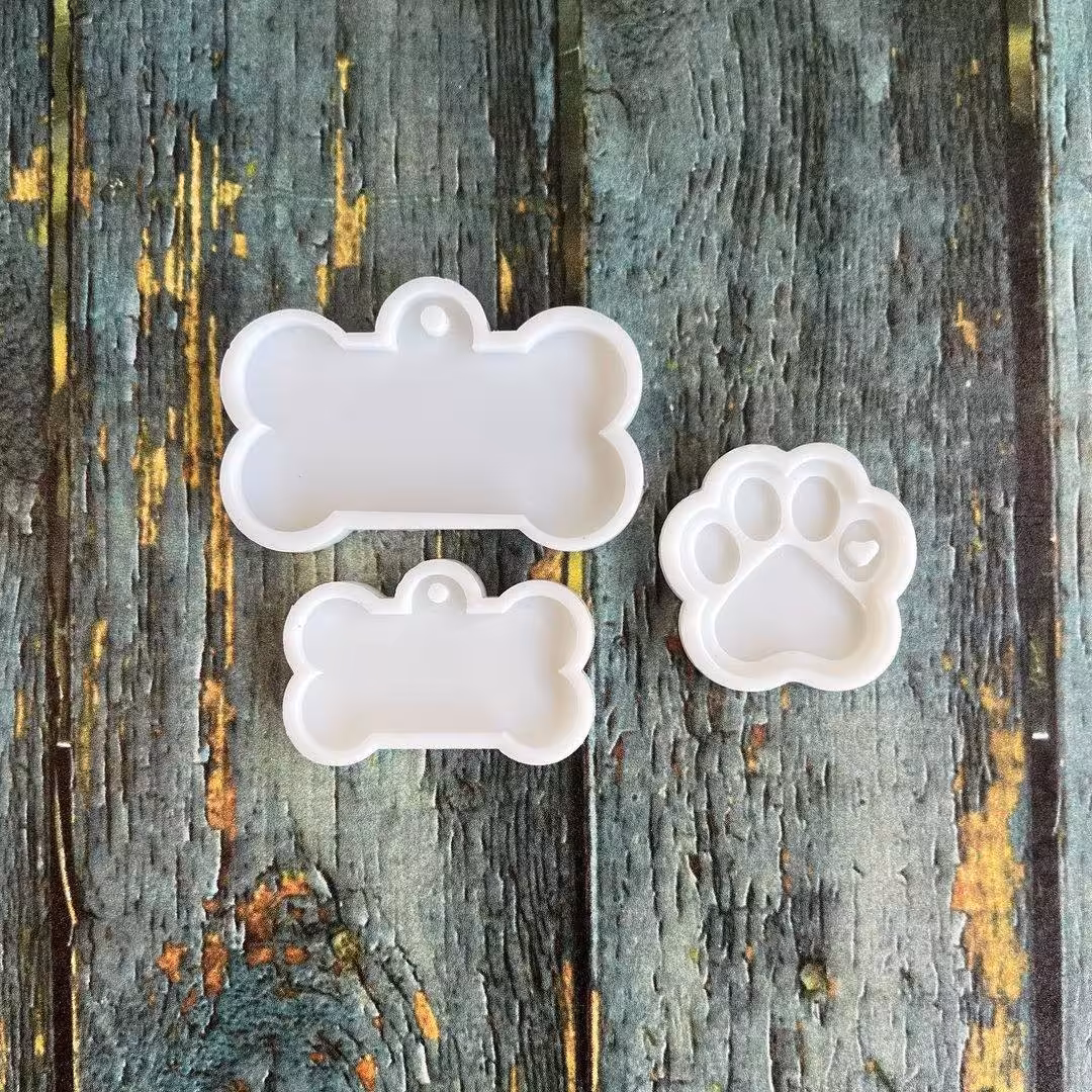 قالب سیلیکونی استخوان و پنجه هر سه با هم 