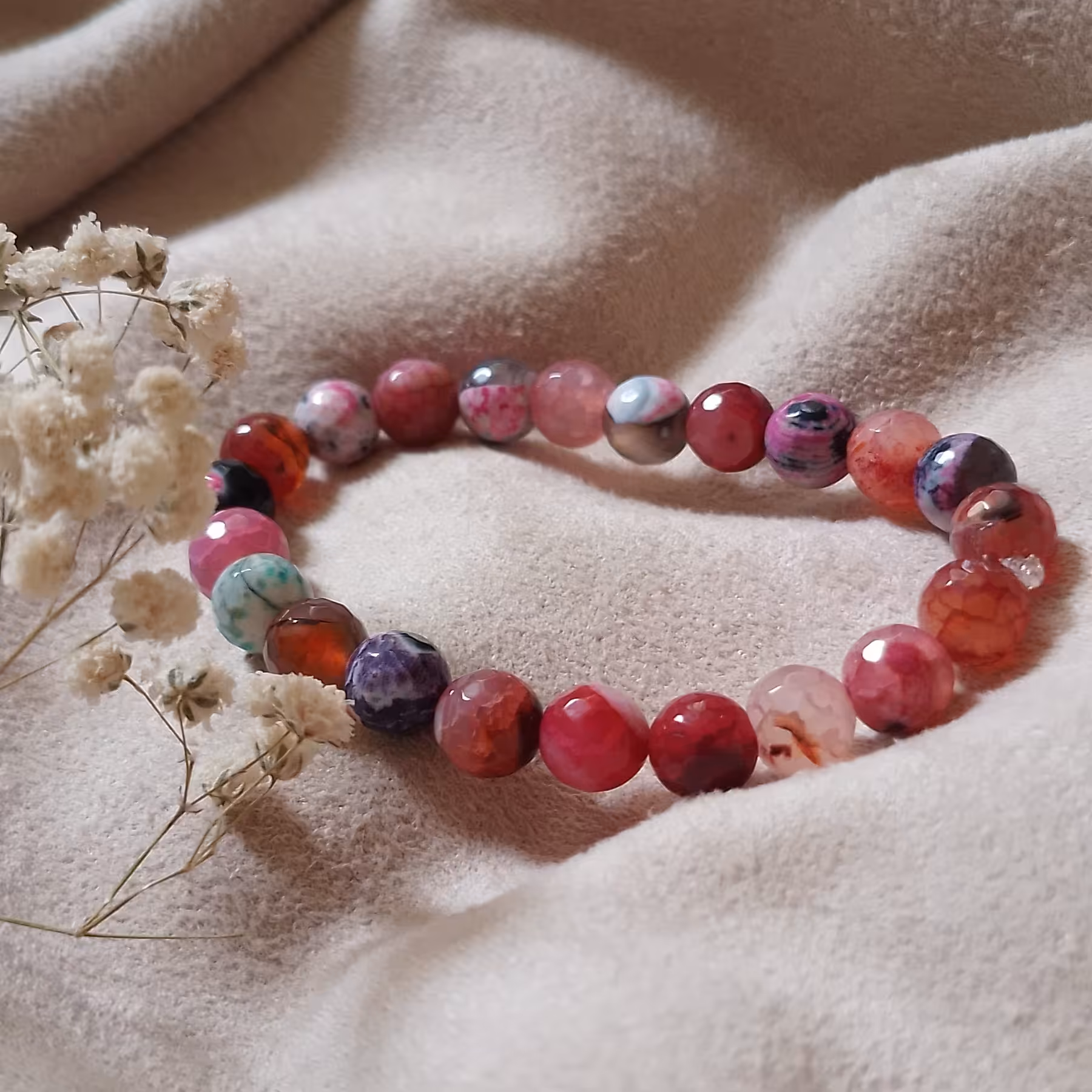 دستبند کشی سنگ عقیق چند رنگ (در صورت دلخواه سفارش دستبند گره کشویی هم میشه)