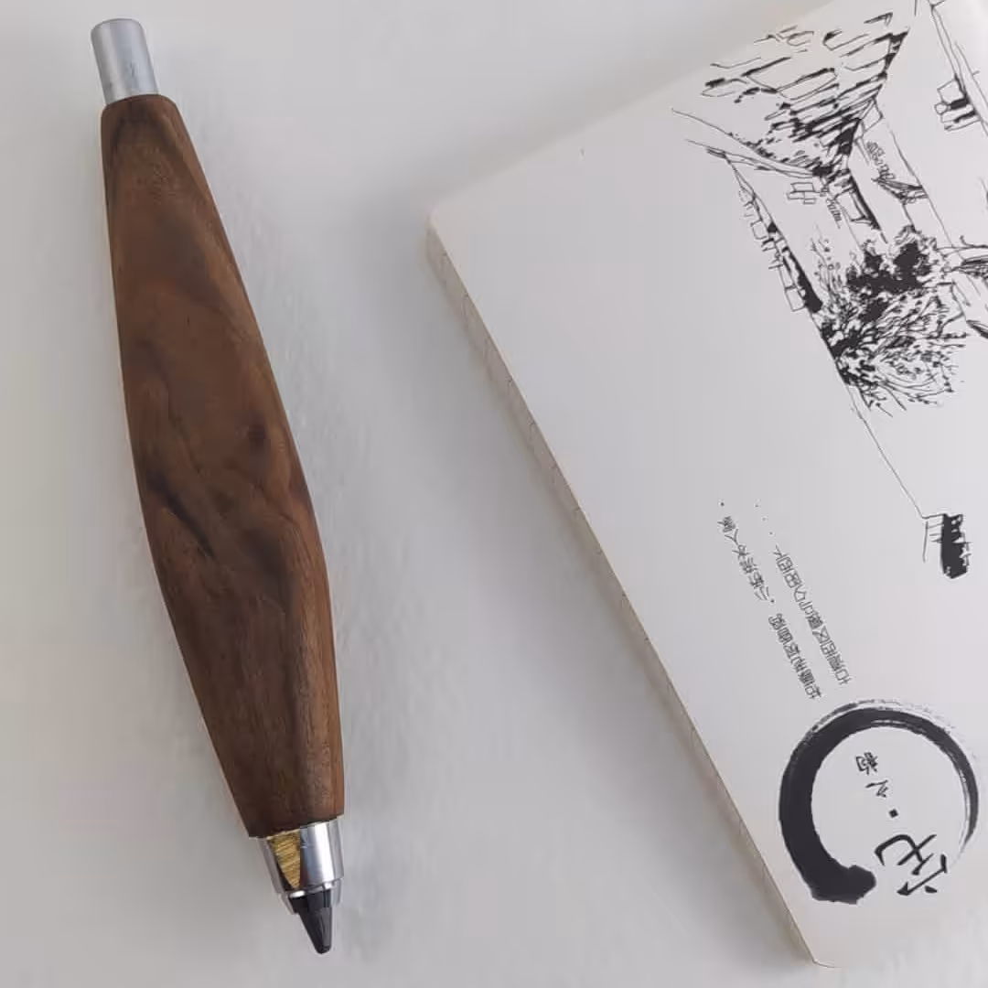 اتود 5 میل طراحی چوبی