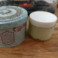 ضماد ترمیم کننده زالو و حلزون نفیس