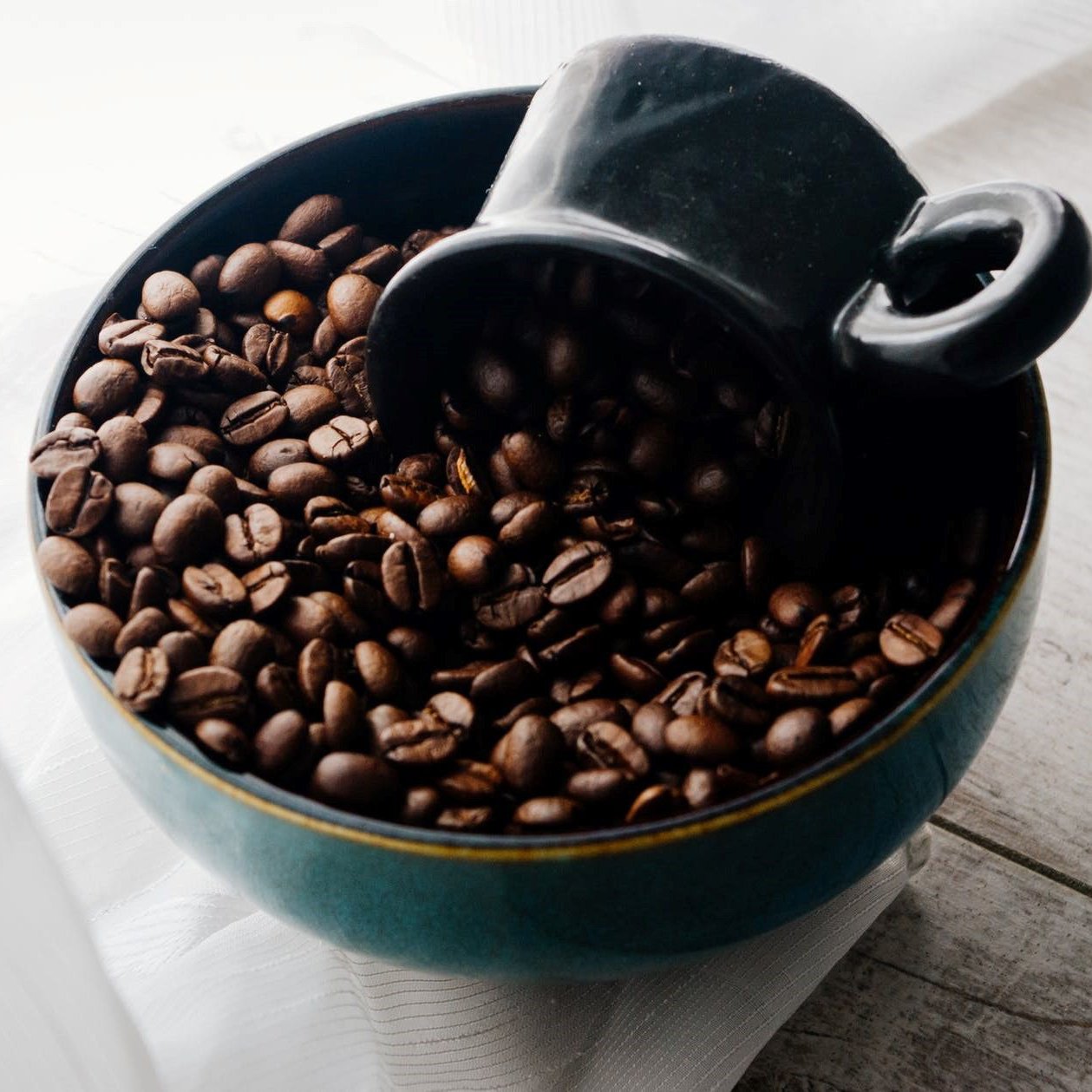 قهوه میکس 100 ربوستا مدیوم دارک ( R1 ) اعلا 1000 گرمی Rima coffee ریما عمده فروش قهوه و ماگ