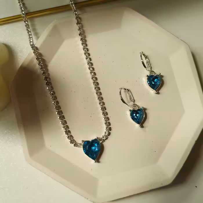 نیم ست گردنبند گوشواره نگین تنیسی وارداتی قلب  کریستال ابی 