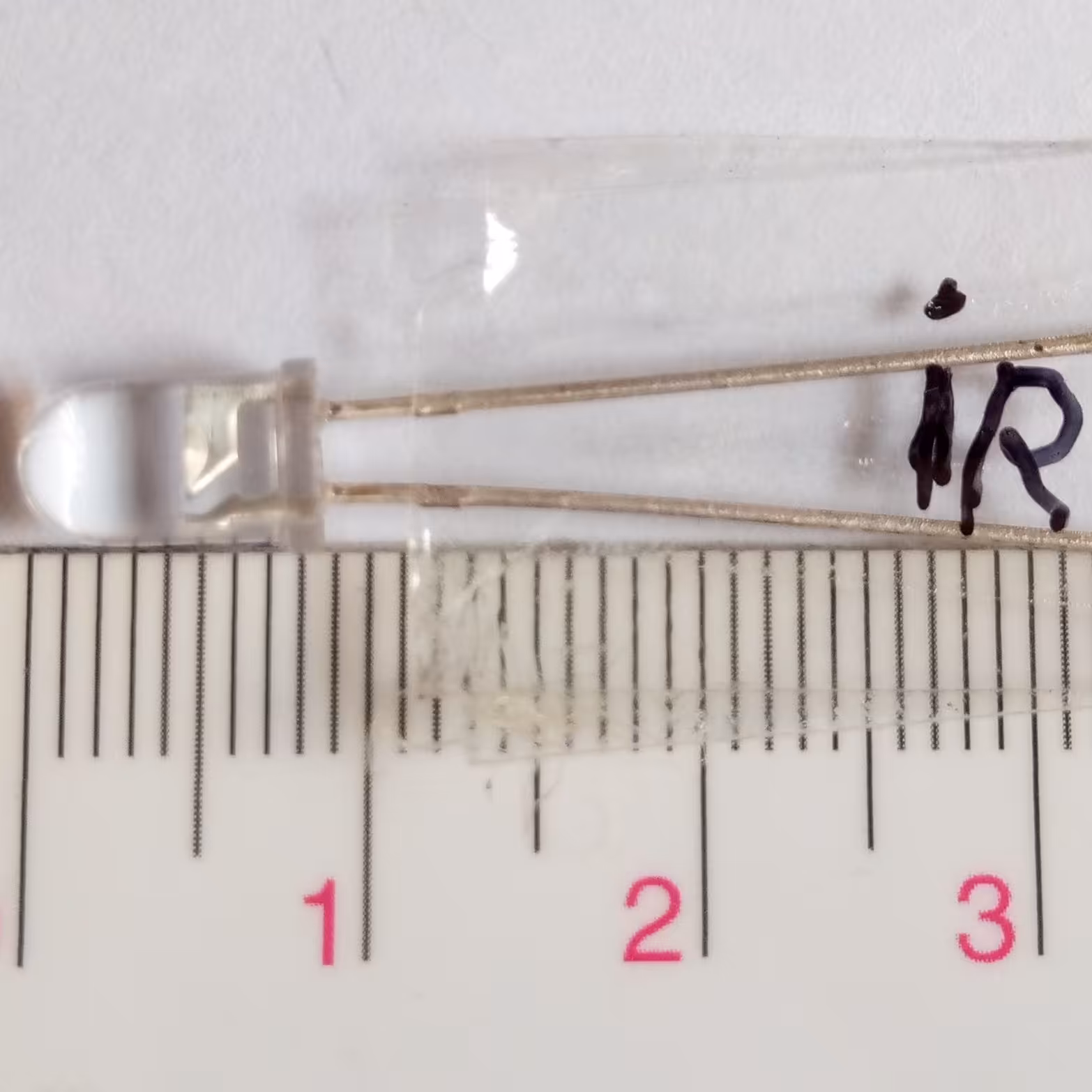 فروش دیود فرستنده مادون قرمز یا IR شفاف 5 میلی متر