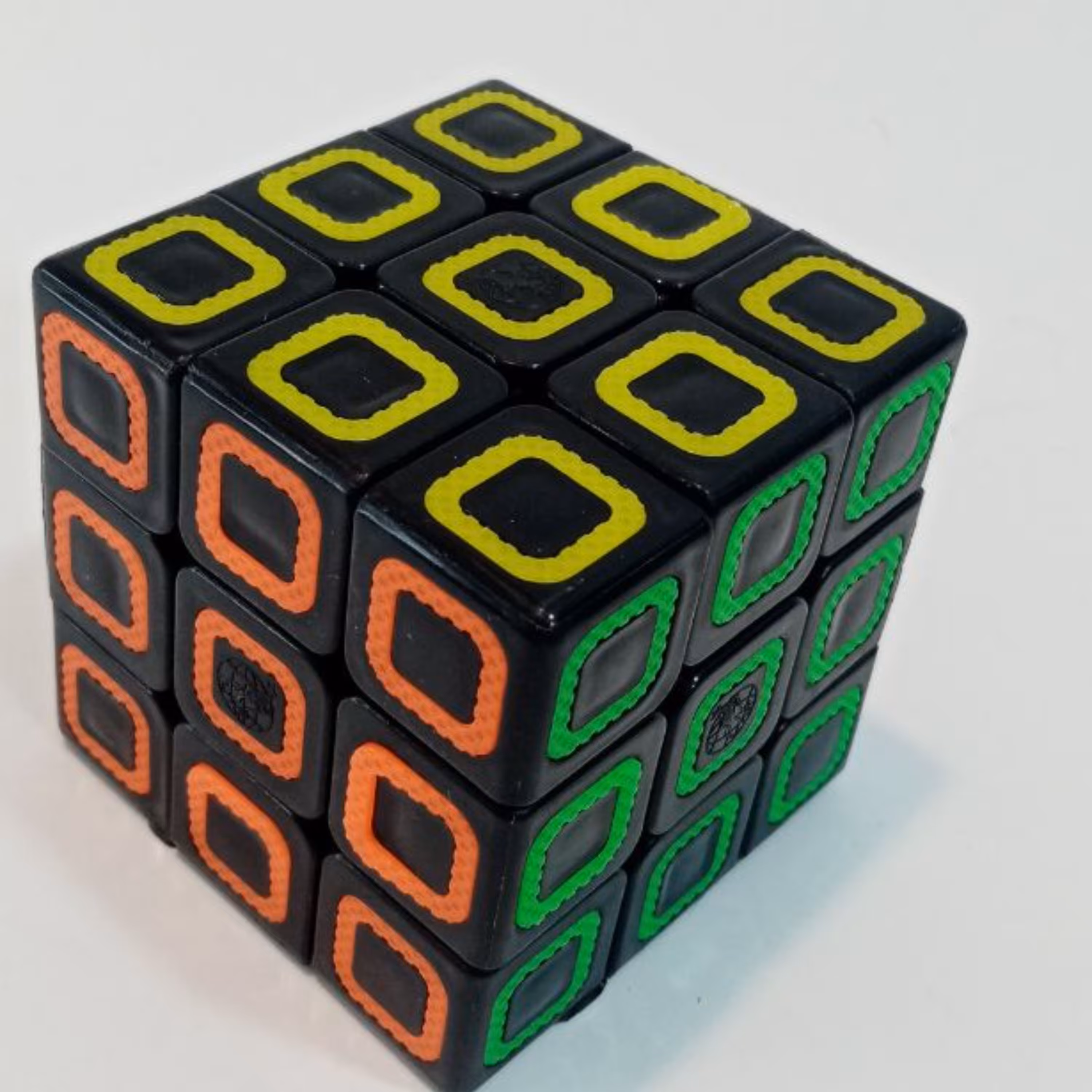 مکعب روبیک بلک بازی فکری 