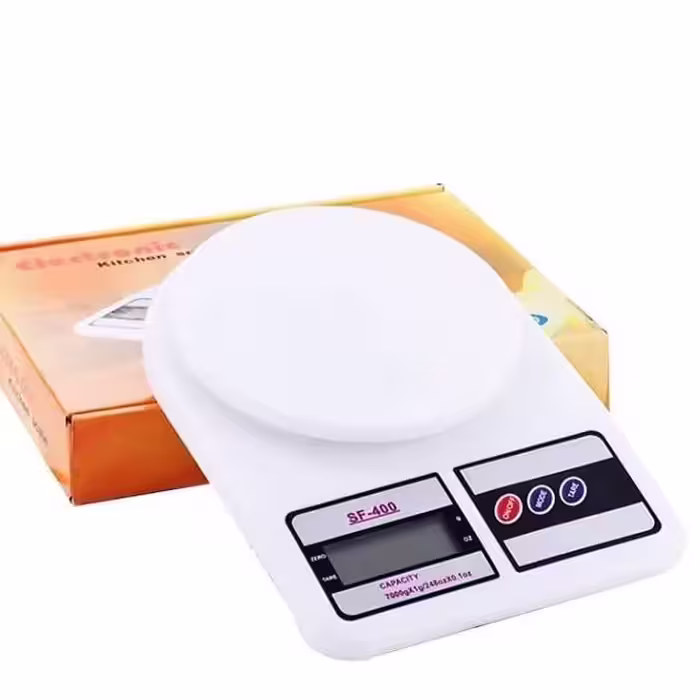 ترازوی اشپزخانه چراغدار ده کیلویی رنگ سفید جعبه زرد