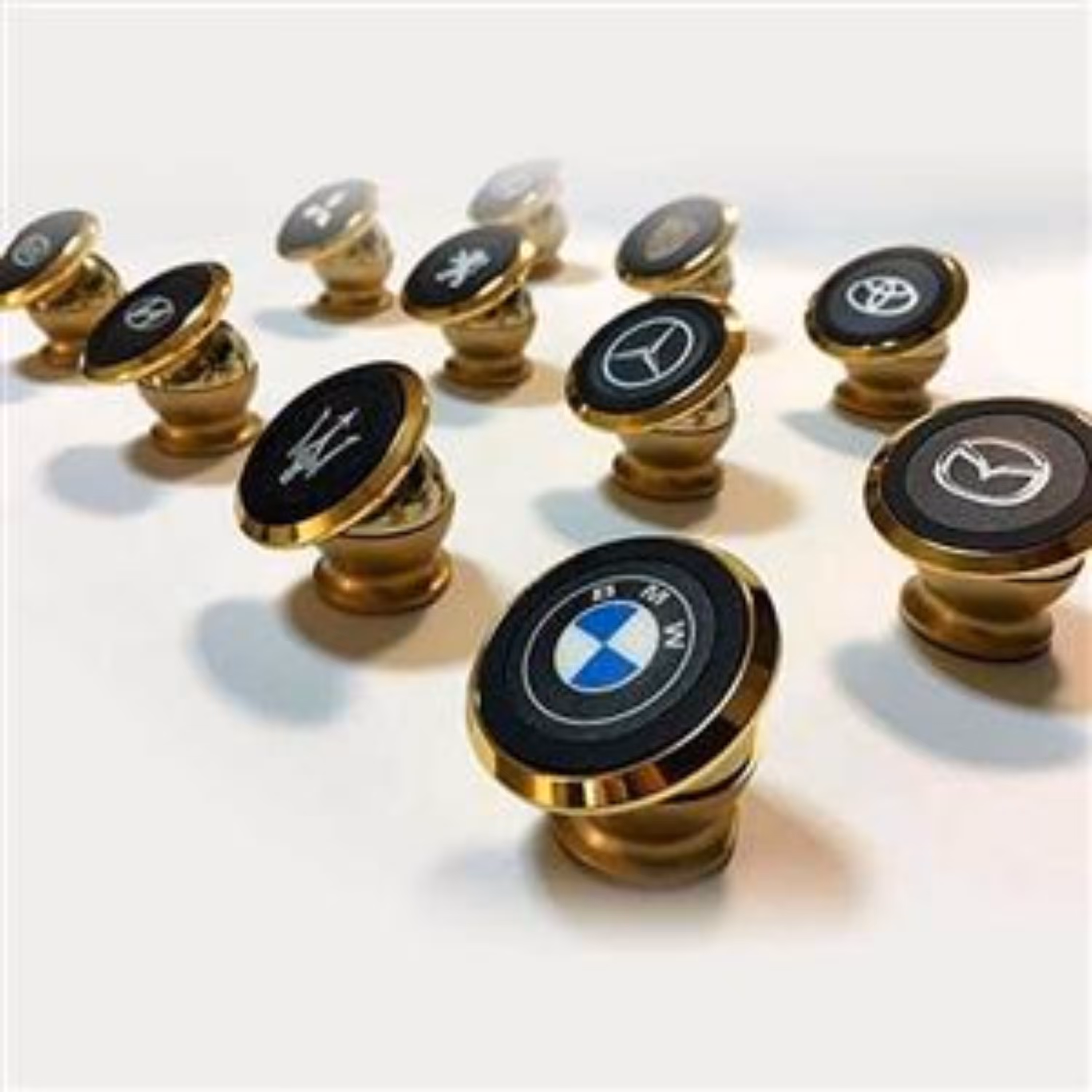 هولدر مغناطیسی موبایل برای ماشین