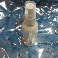 کرم  بدن  برای پوست خشک و حساس. چرب کننده و جوان کننده پوست