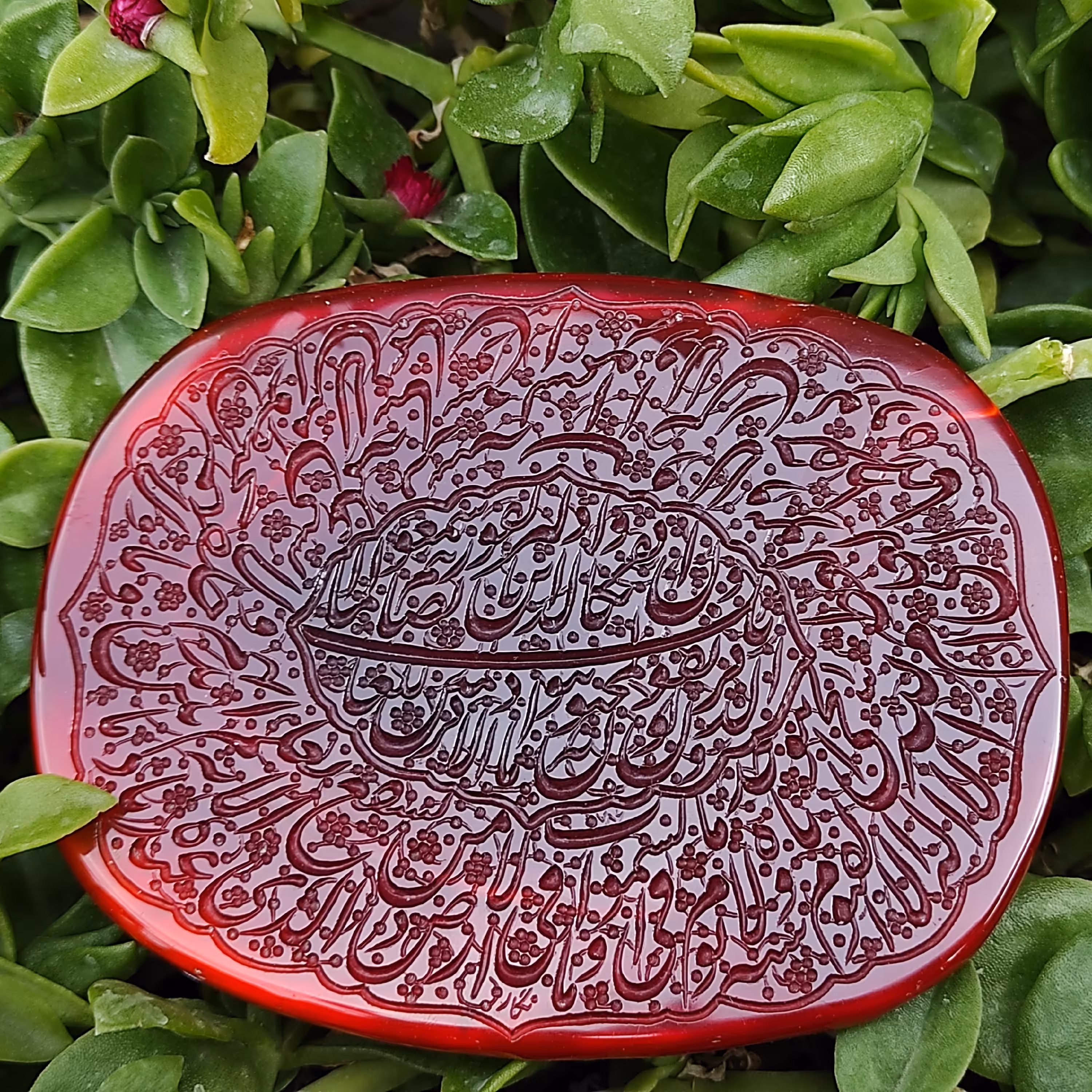 عقیق مدالی حکاکی شده سایز بزرگ