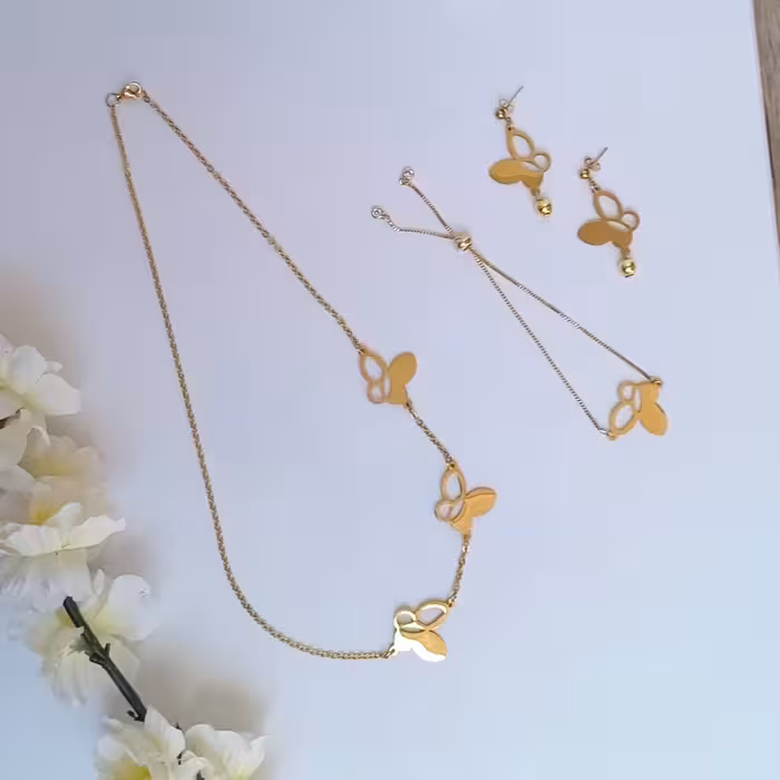 نیمست گردنبند با پلاک پروانه تمام استیل ورنگ ثابت 