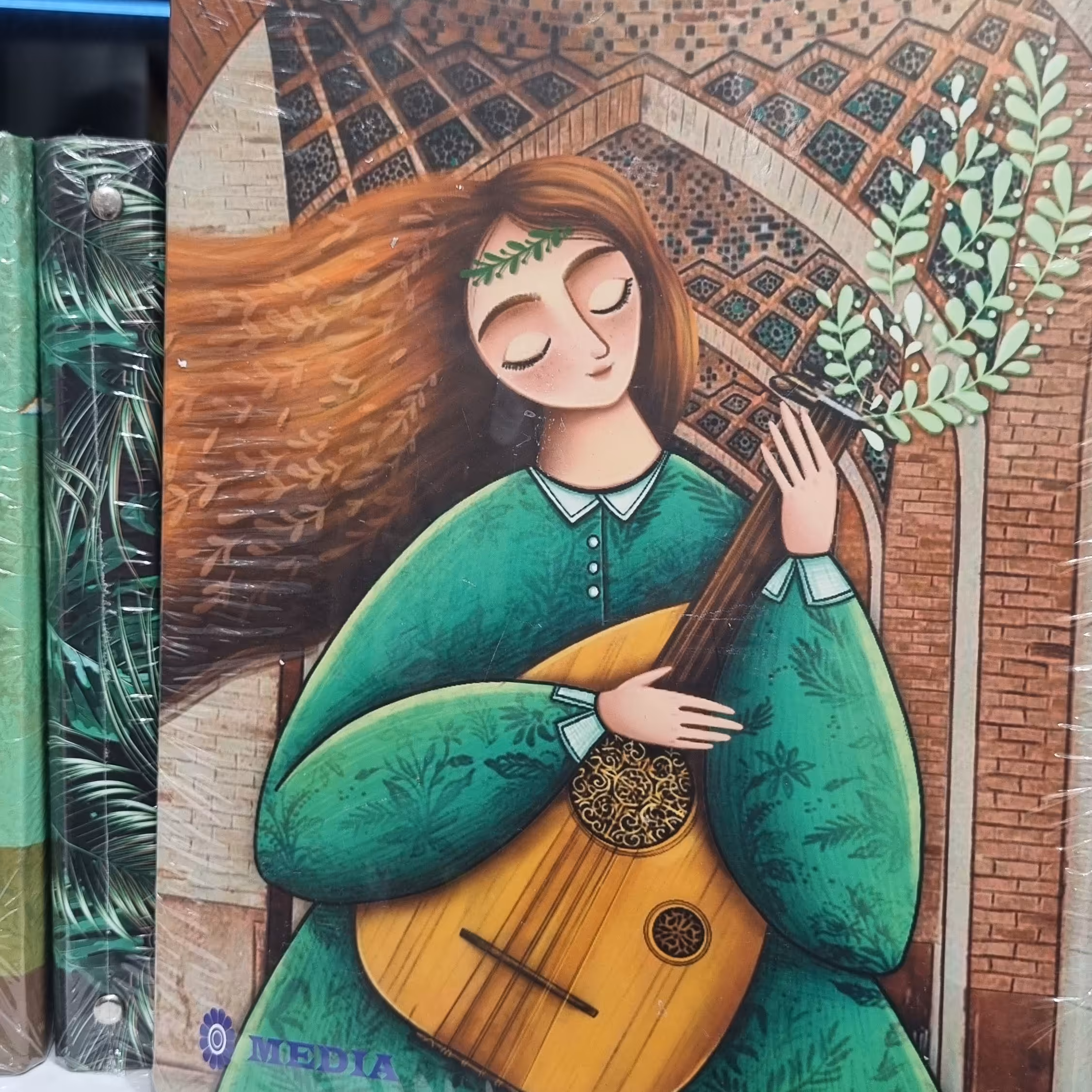 کلاسور  دخترونه سایز بزرگ جنس عالی و قیمت مناسب 