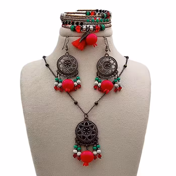 نیم ست یلدایی انار با دستبند فنری 4 ردیفه  رنگینیتی