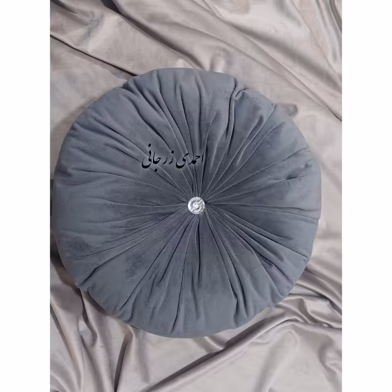 کوسن گرد رنگ طوسی مخمل کایفرنیا درجه 1 پرشده با الیاف درجه 1