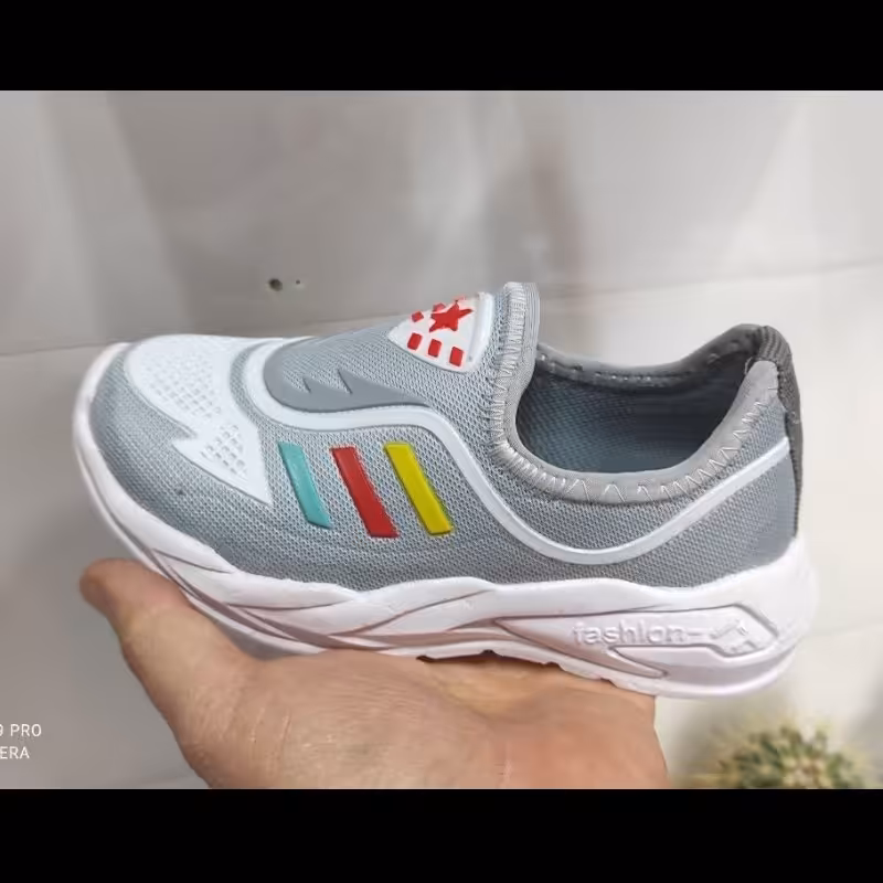 کفش جورابی بچگانه 