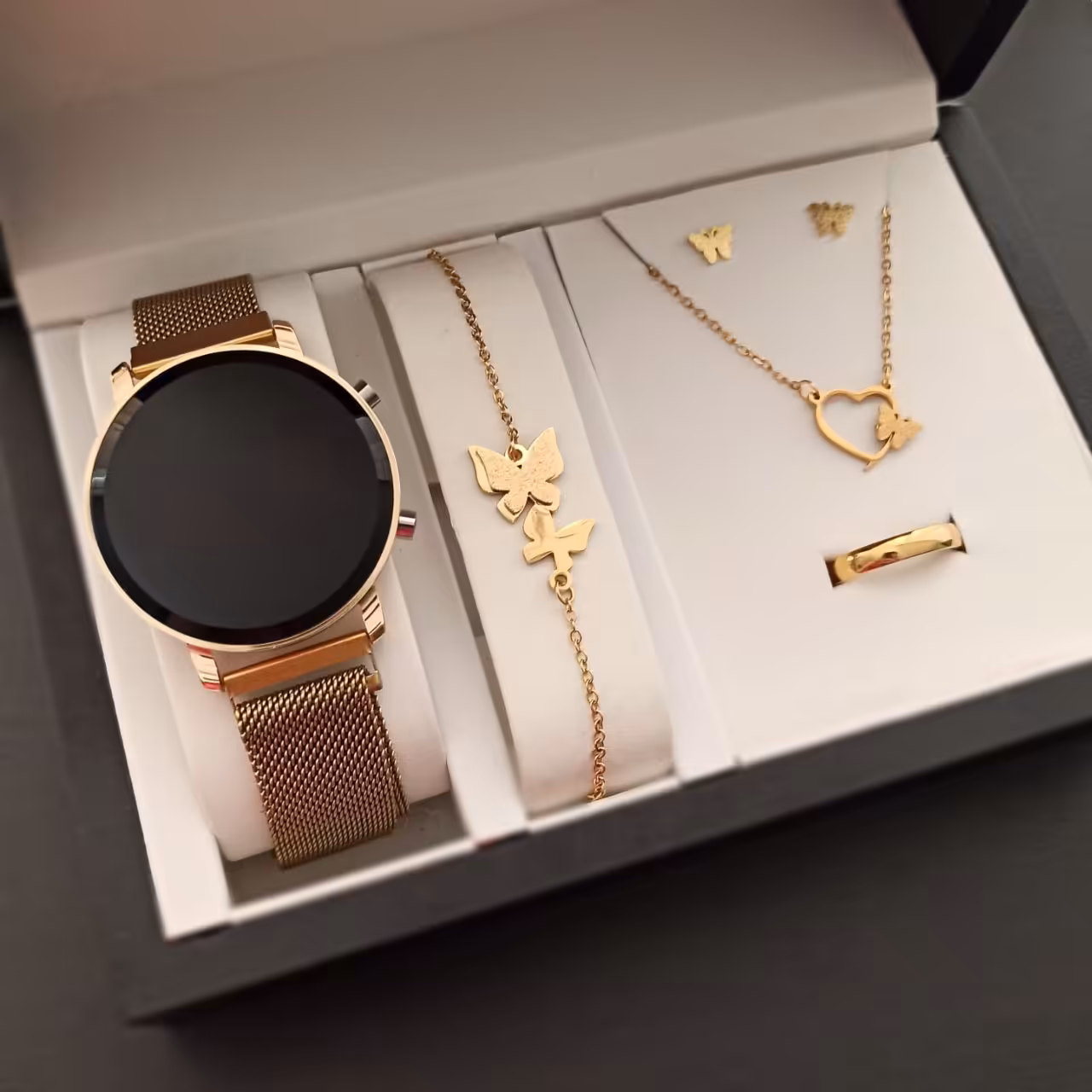 ست ساعت دخترانه و زنانه بهمراه زیورآلات زیبا ورق بزنید ارسال رایگان 