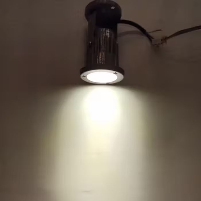 چراغ چمنی 6وات آفتابی