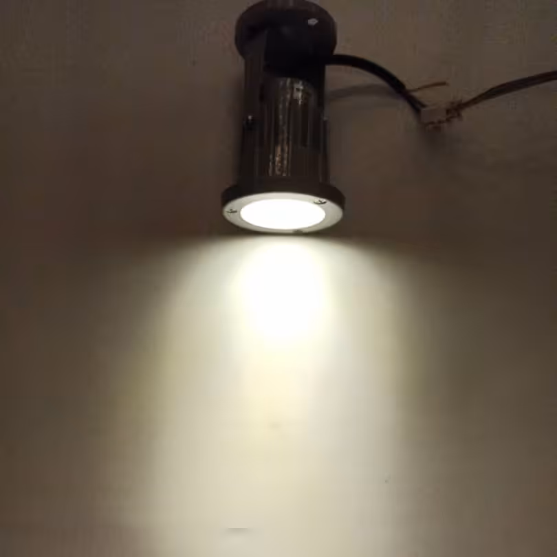 چراغ چمنی 6وات آفتابی