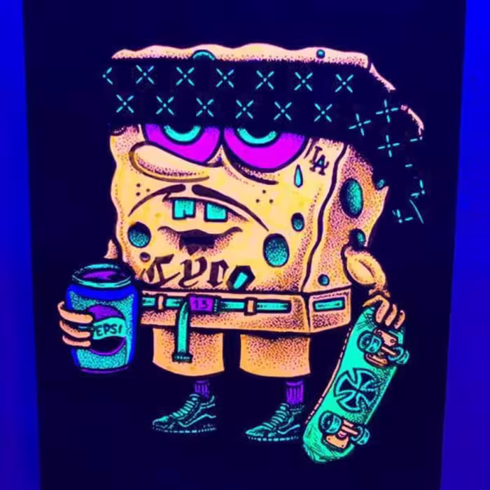 تابلو بلک لایت با طرح باب اسفنجی سایز 20 در 30 سانتی متر Blacklight