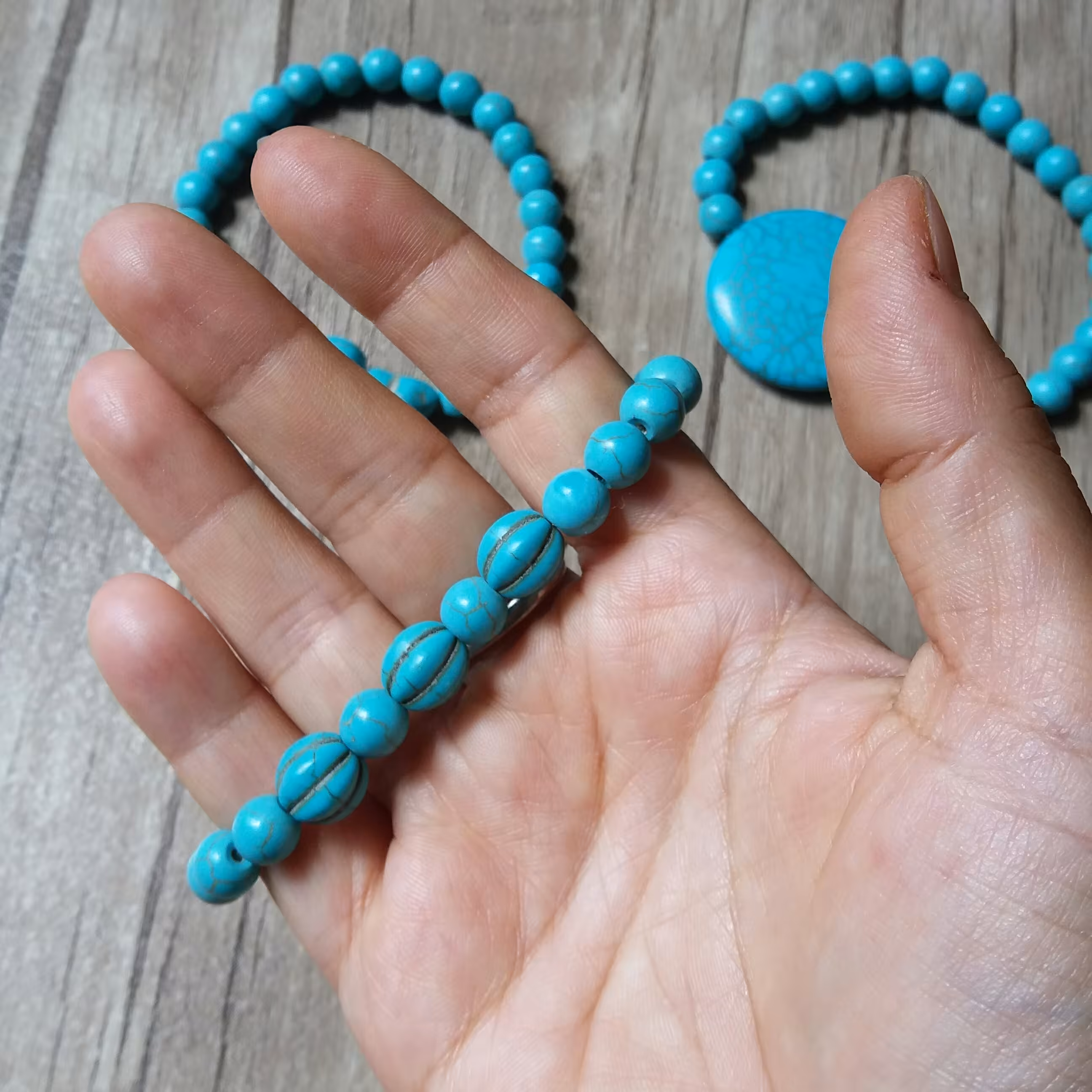 دستبند فیروزه کشی با سنگ فیروزه هندی قابل سفارش به اندازه دست شما