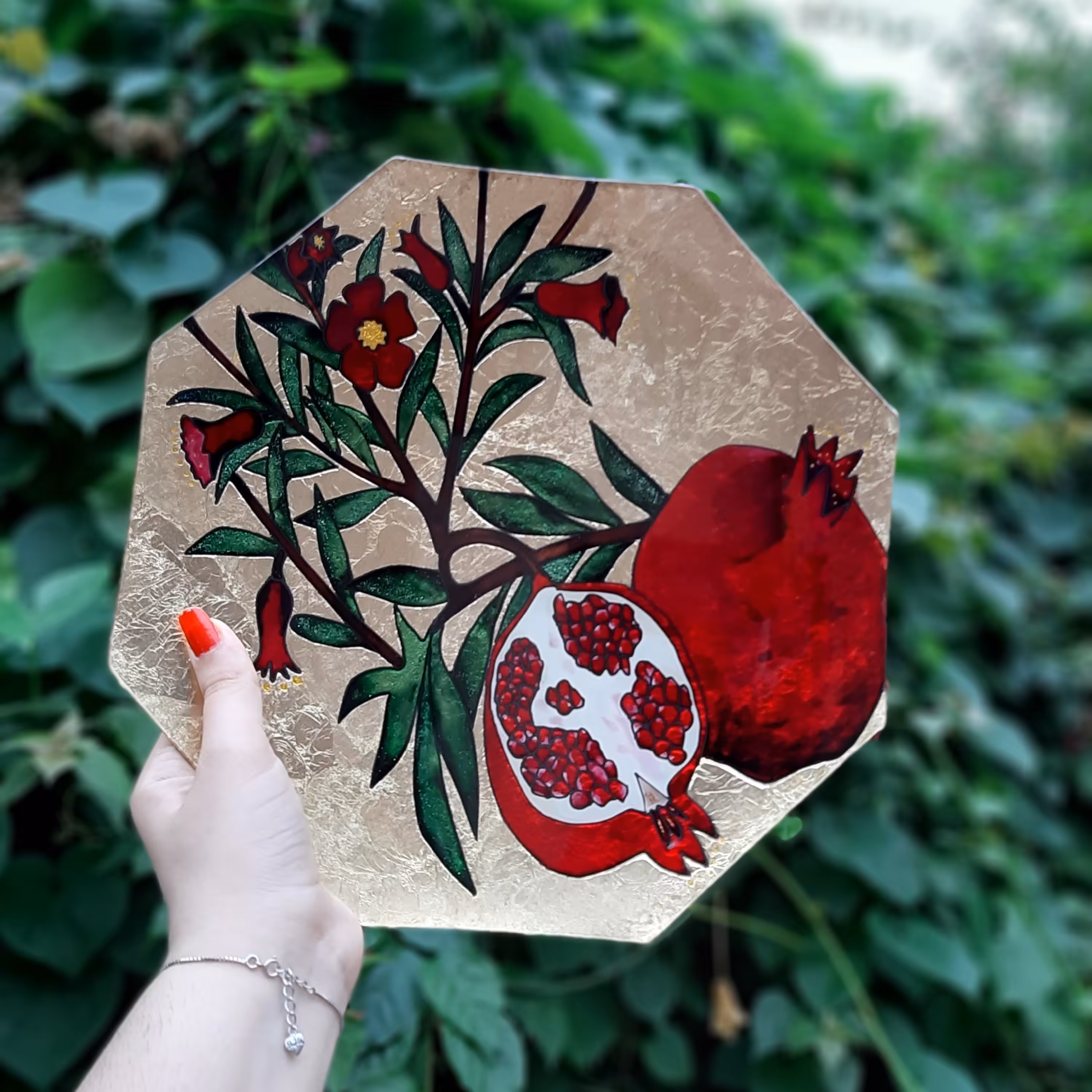 بشقاب ویترای  طرح انار 