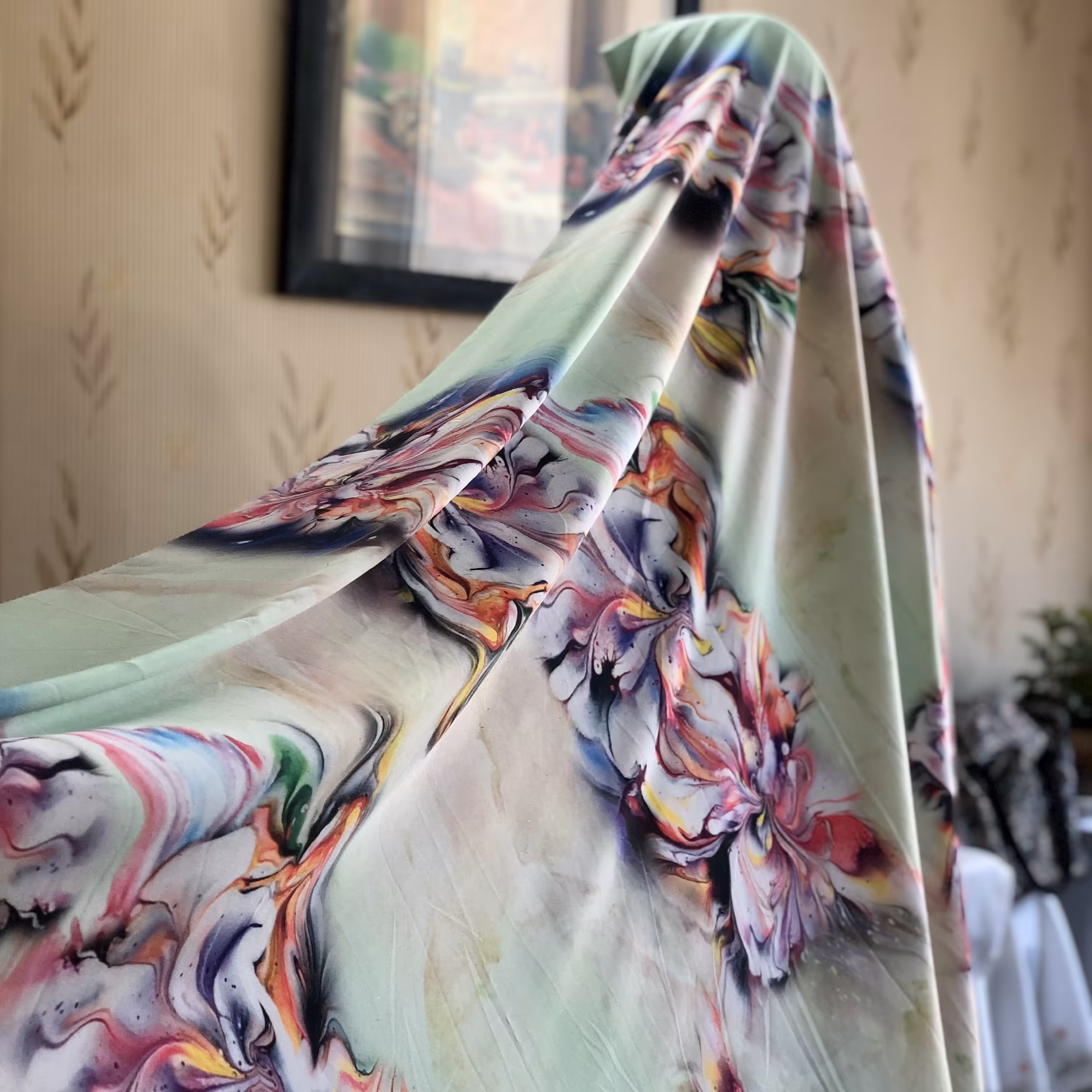 قواره پارچه چادر مجلسی کرپ ابریشم -طرح 1-رنگ سبز