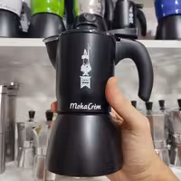 موکاکرم (قهوه جوش اسپرسو ساز دستی) پمپی سه کاپ (موکا کرم سه کاپ)رنگ مشکی 