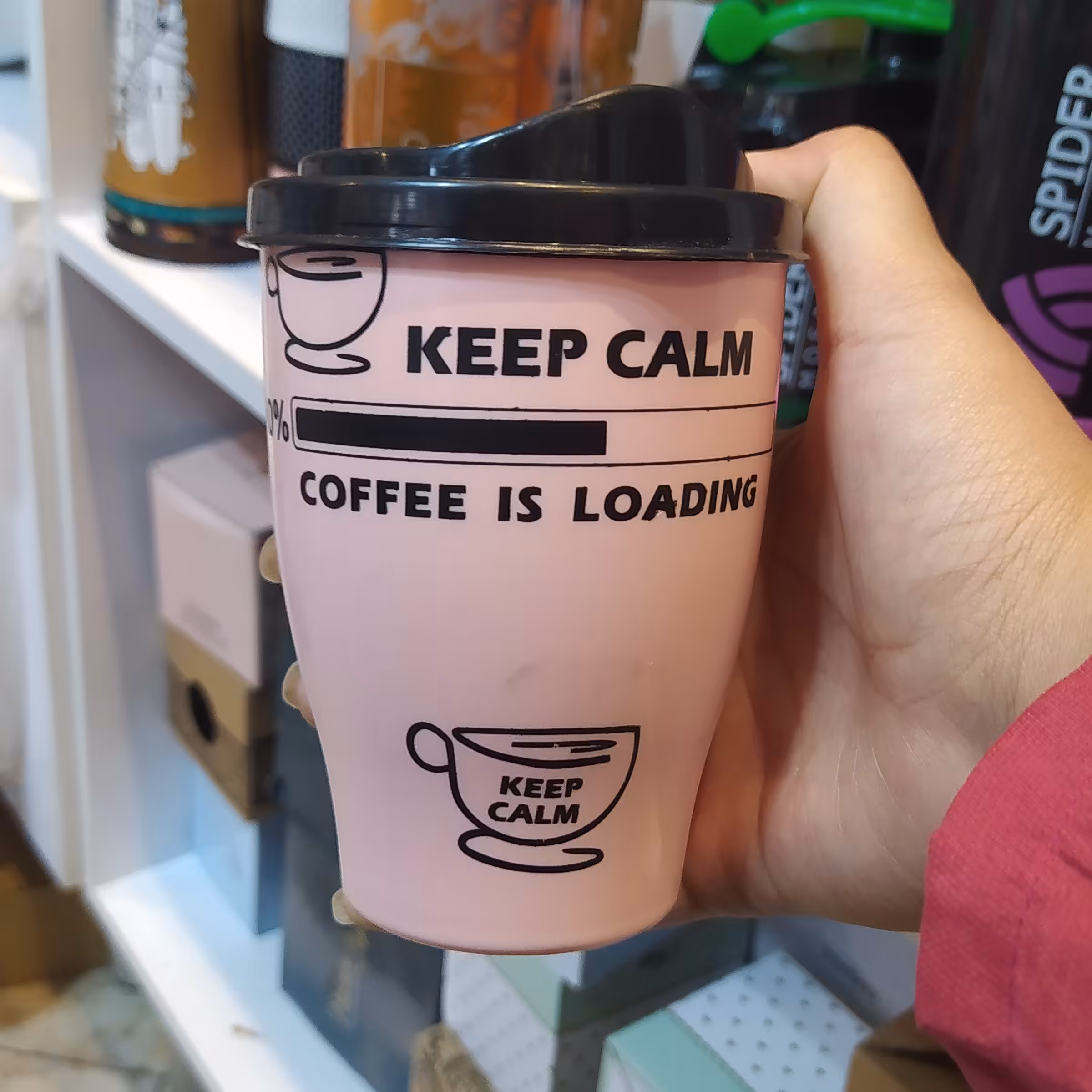 ماگ کافی ،پلاستیک فشرده،دارای طرح و رنگ بندی ،مناسب برای نوشیدنی سرد و گرم