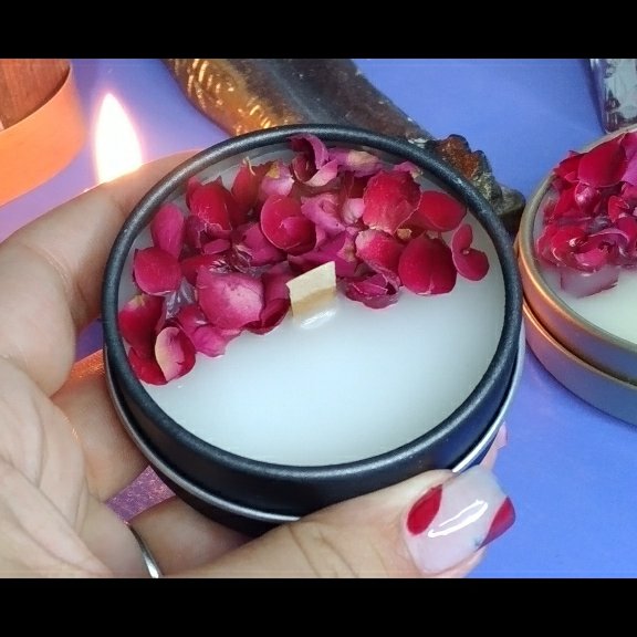 شمع جار معطر دلبر با فیتیله چوبی مدت سوخت 15 ساعت