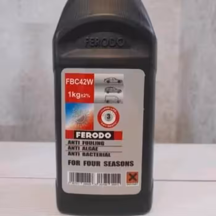 ضد یخ نانو سبز رنگ یک لیتری مناسب برای ماشین های ایرانی