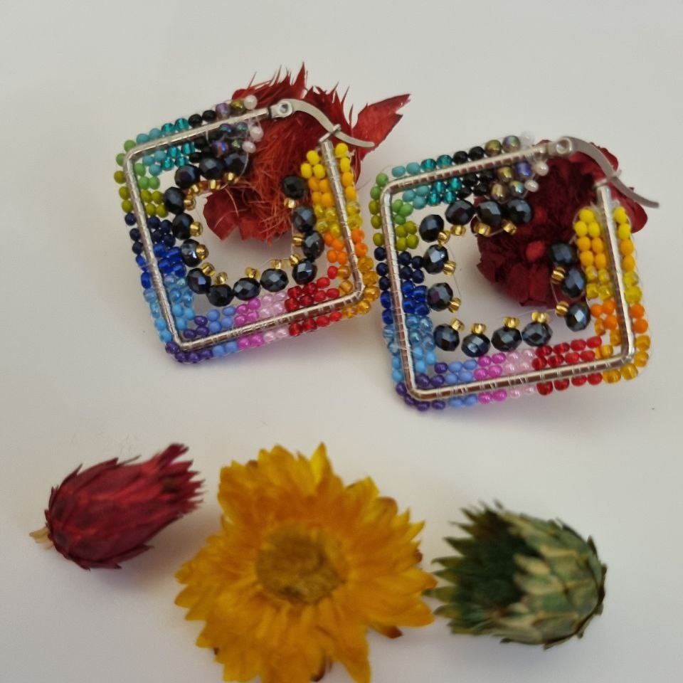 گوشواره منجوقی رنگی لوزی استیل