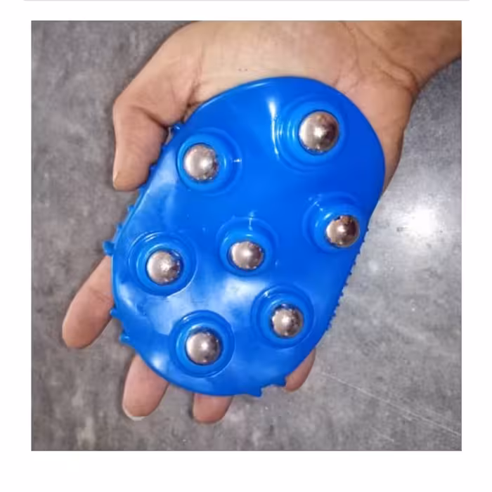 ماساژور دستی غلطک دار  مدل دستکشی 7ساچمه