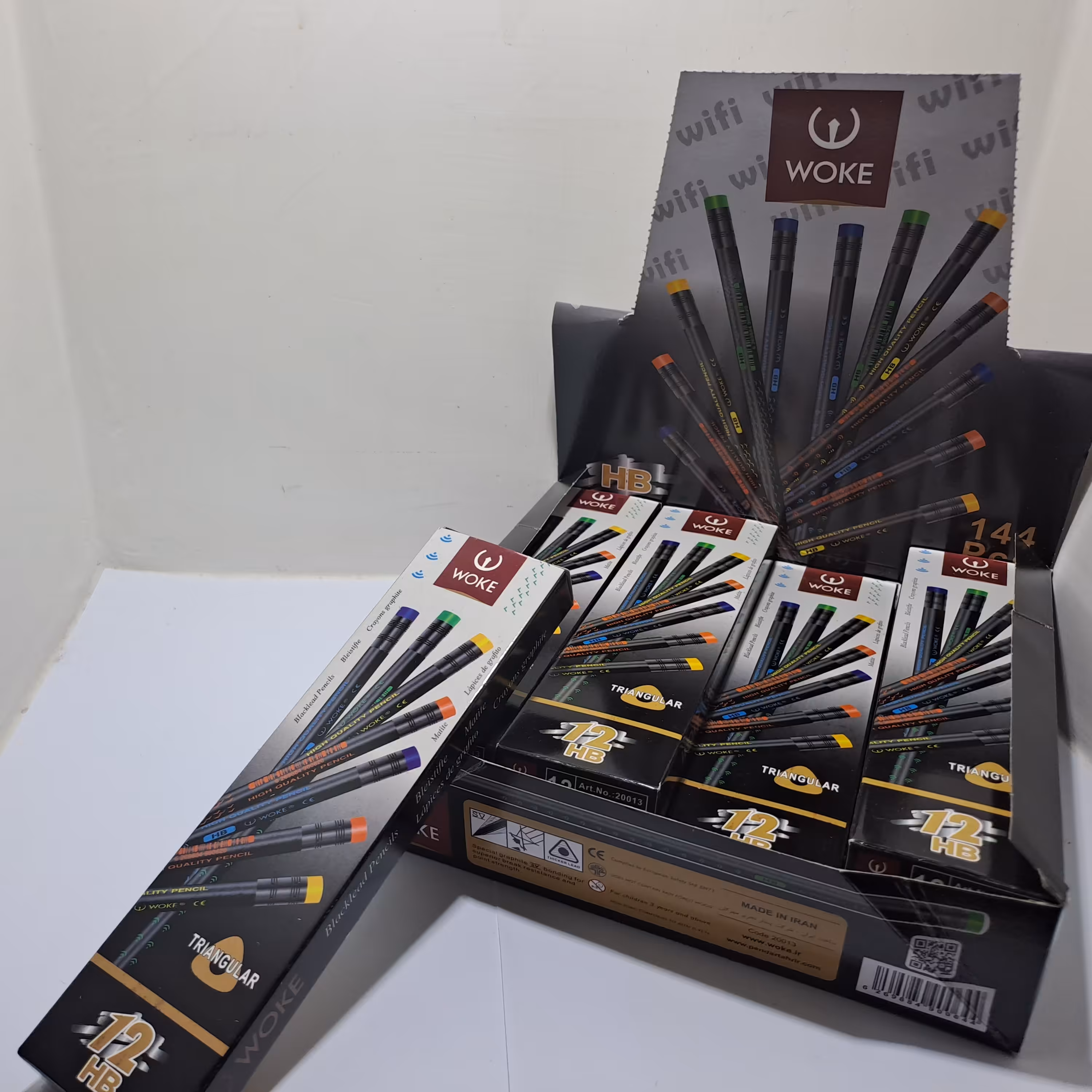 مداد مشکی 12 تایی مدل ووک پاکن دار 