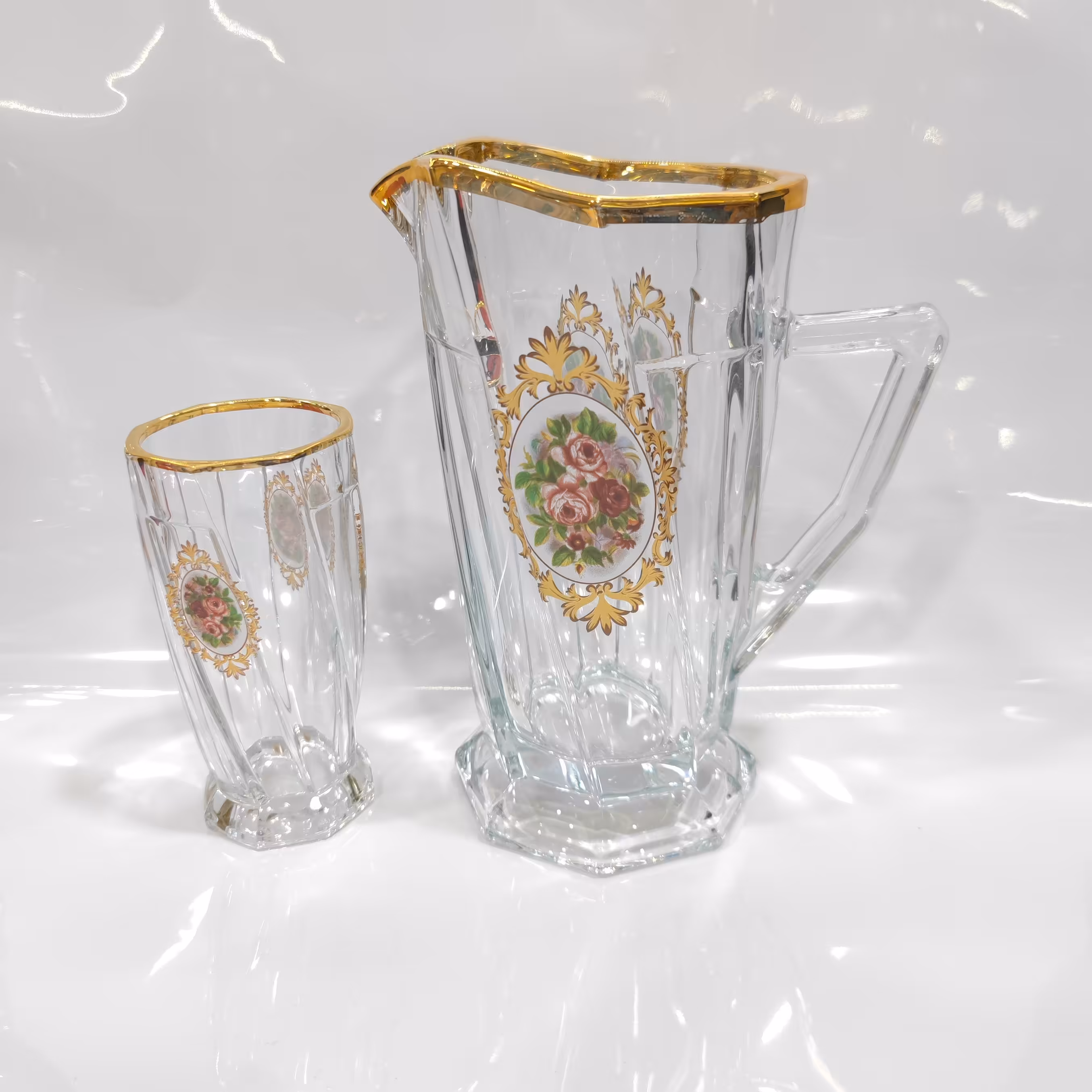 پارچ و لیوان اسکوئیر  لب طلا گلدار