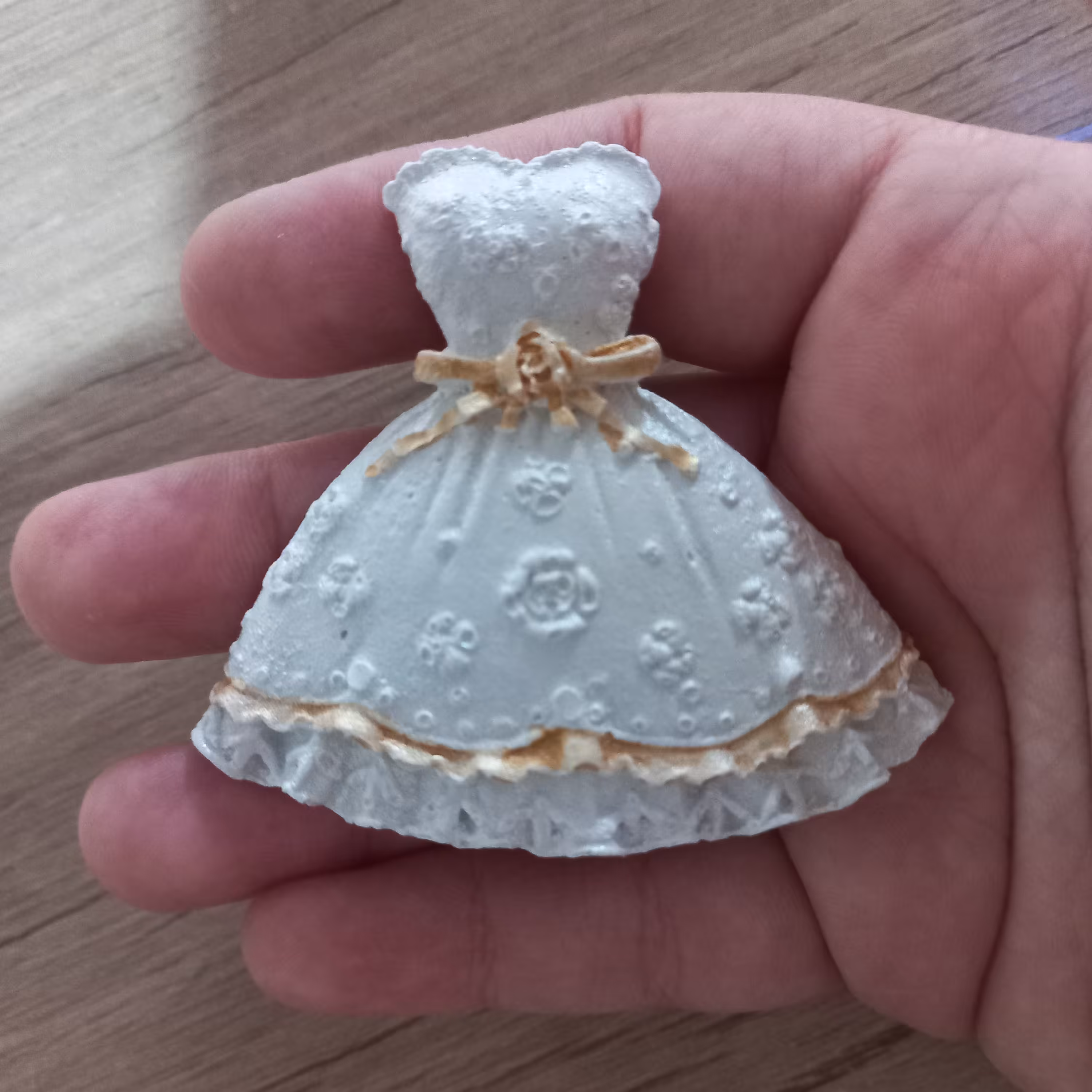 گیفت عروس تزیین شده 