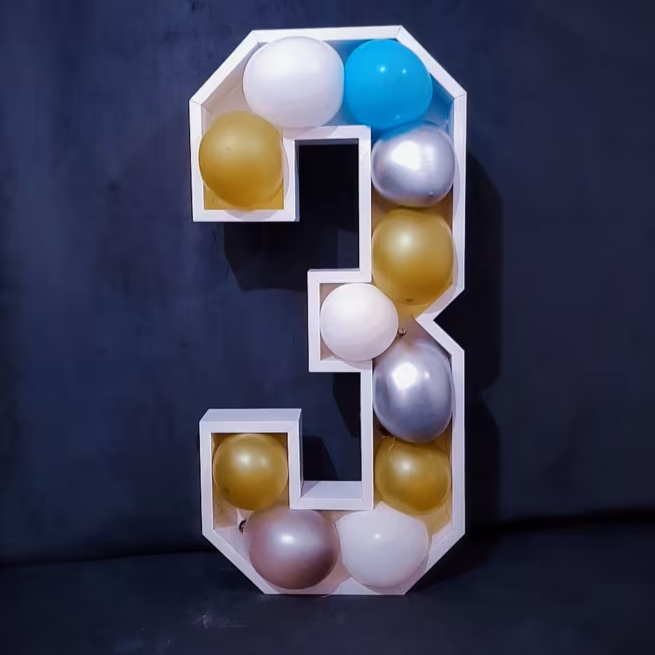 استند عدد 3 ، 70 سانت