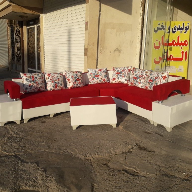 مبلمان گلی