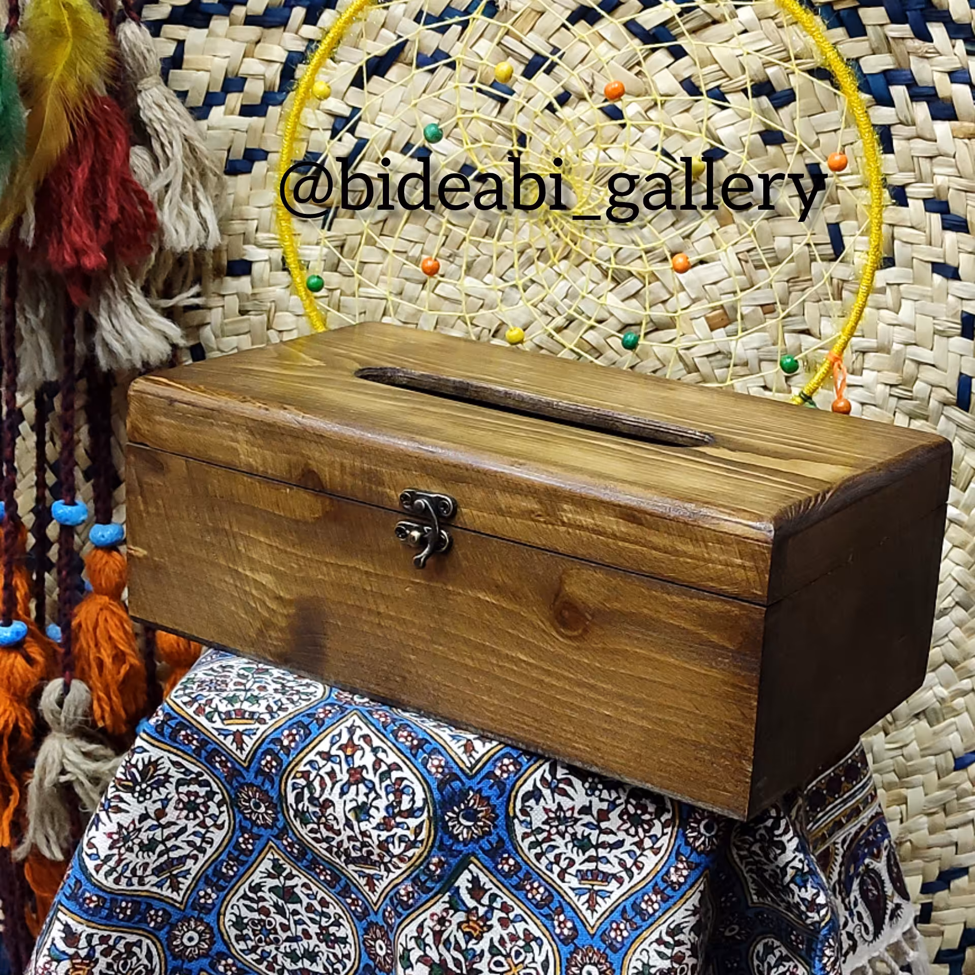 جعبه دستمال کاغذی  بزرگ چوبی(تمام چوب روس ) 10*15*27