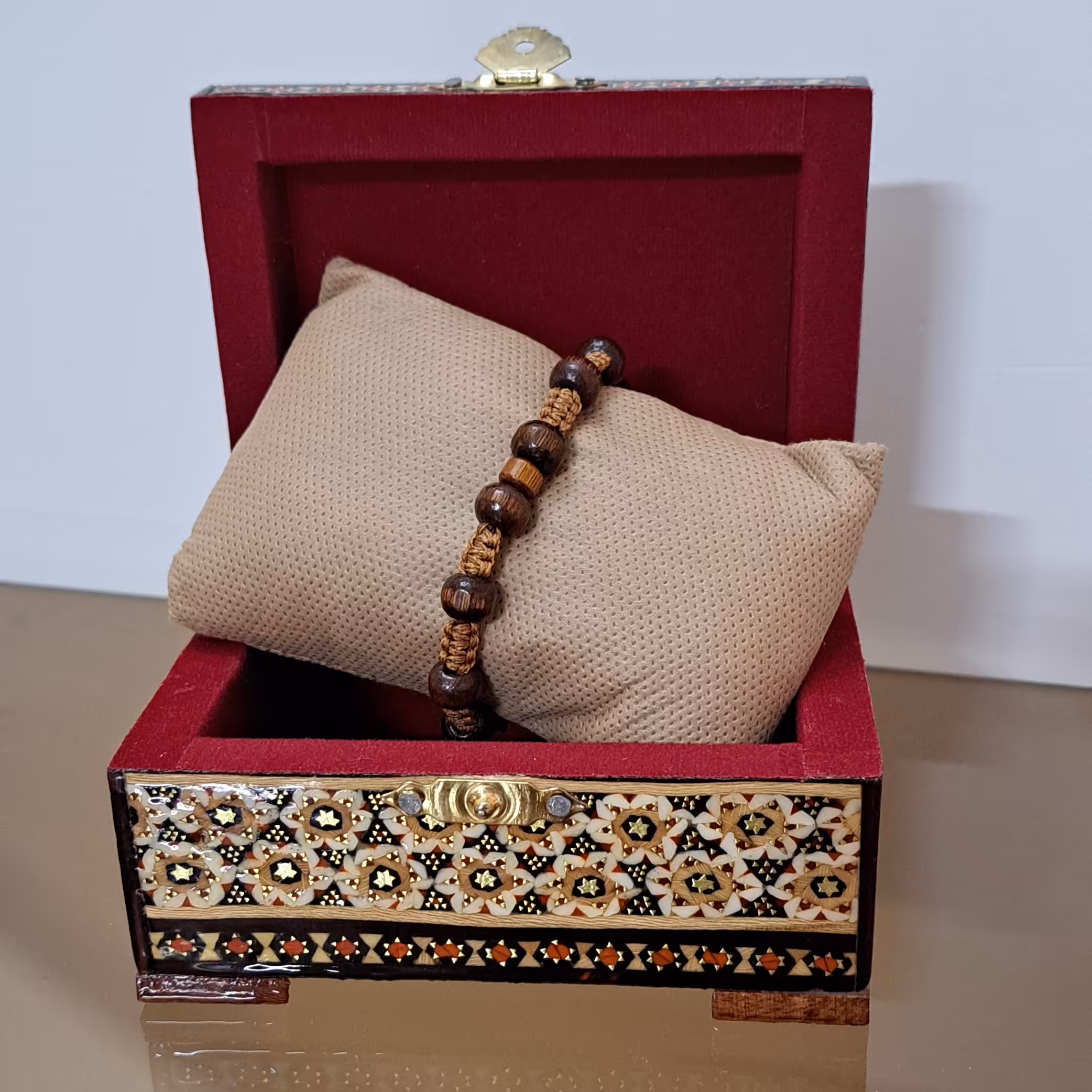 دستبند چوبی مهره ای شیک و خاص با بافت  زنانه و مردانه