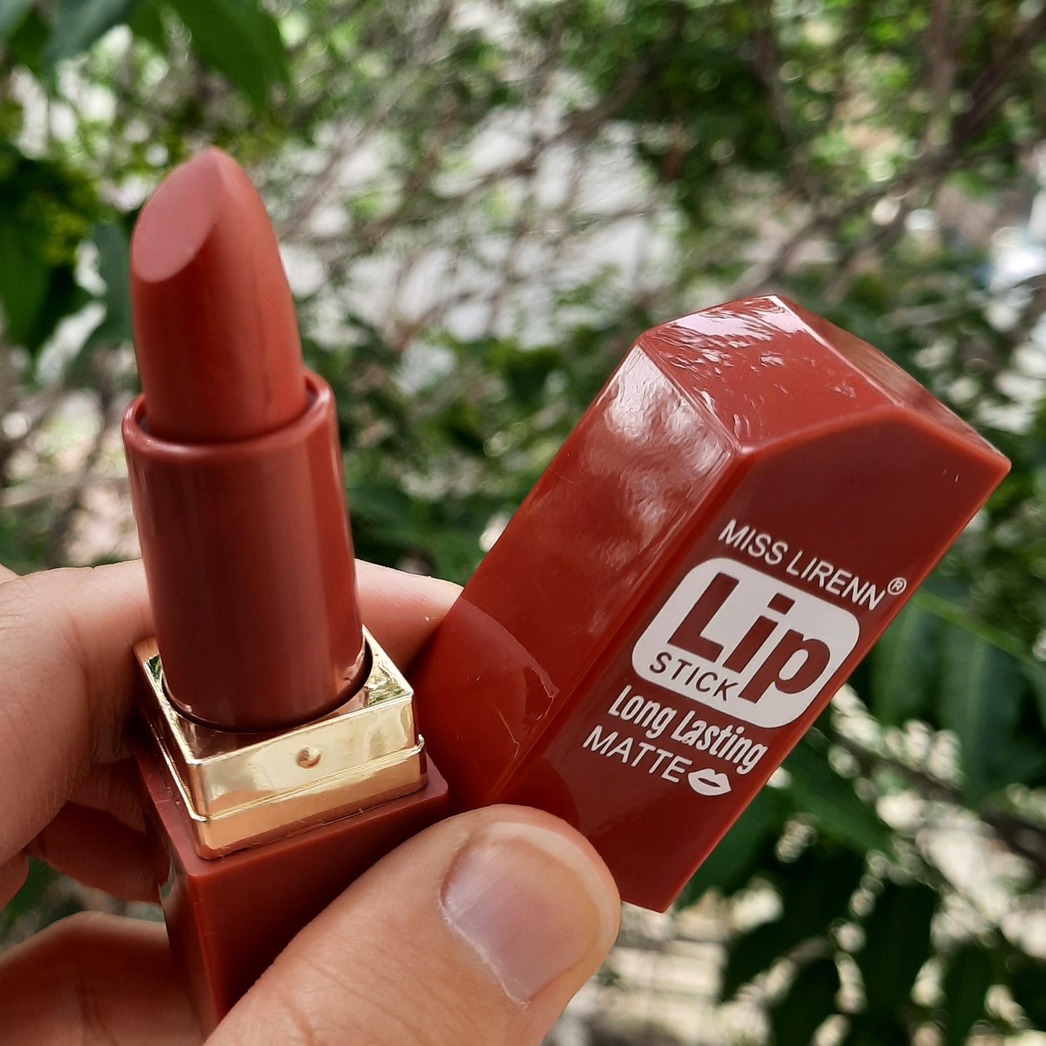 رژ لب جامد مات Lip stick با ماندگاری بالا شماره 11