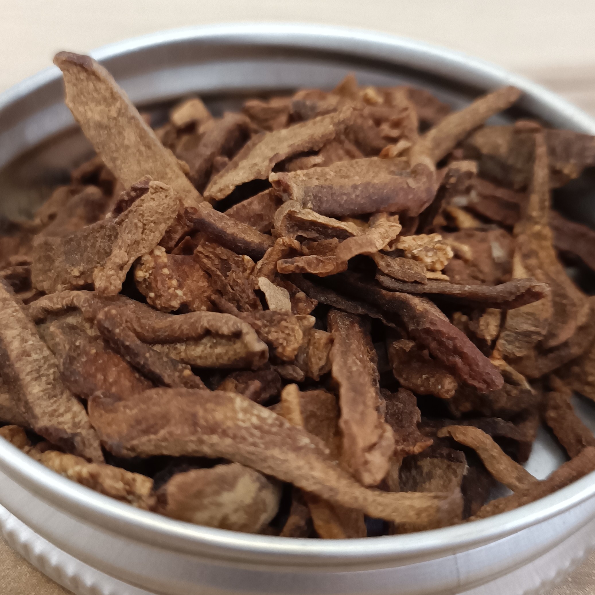 گیاه به 100 گرم