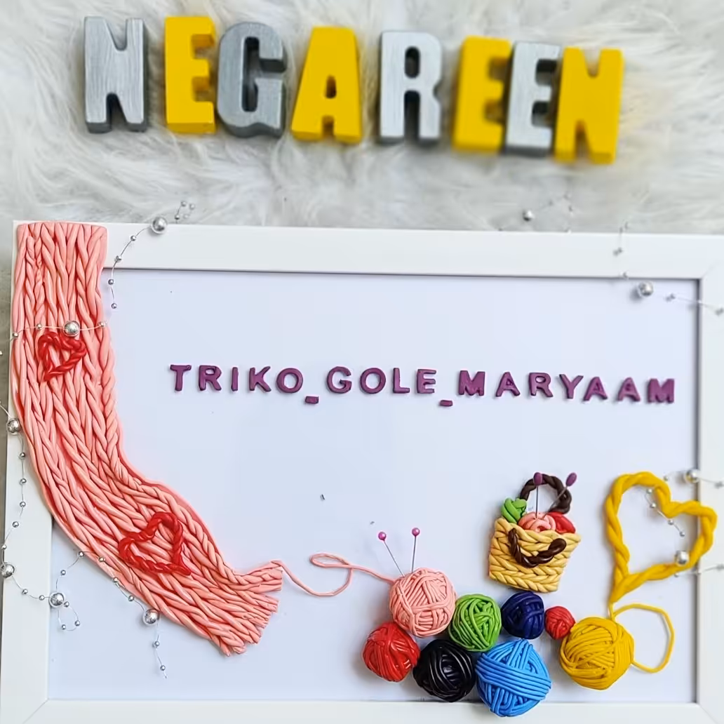 قاب با تزیین خمیری