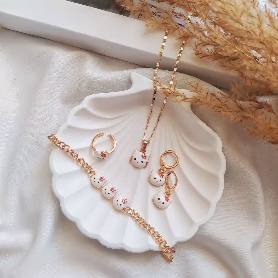 نیمست بچگانه طرح کیتی