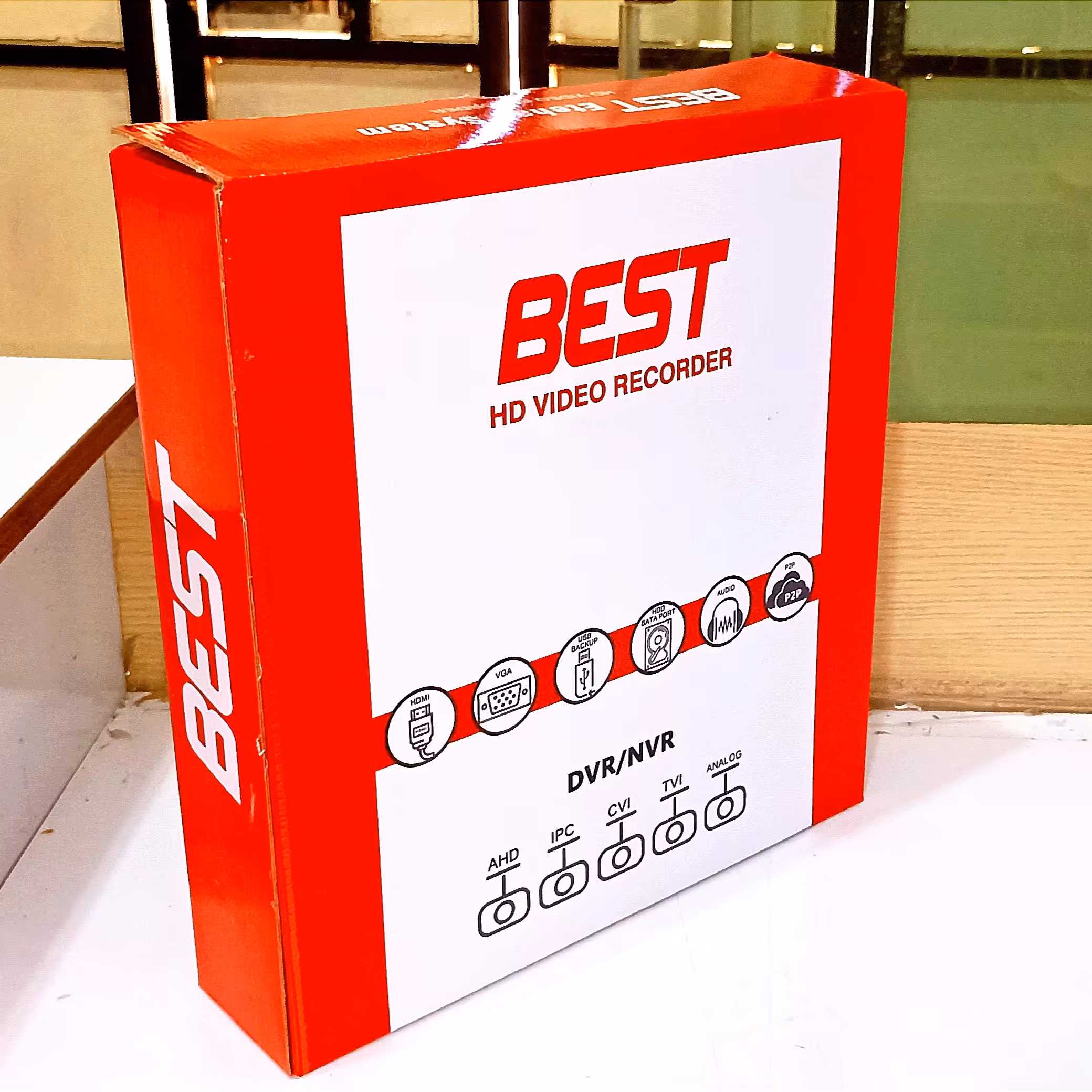 دستگاه ضبط 16 کاناله NVR مدل 1608 رزولوشن 8 مگاپیکسل