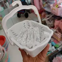 گیره پلاستیکی به همراه سبد برای لباس