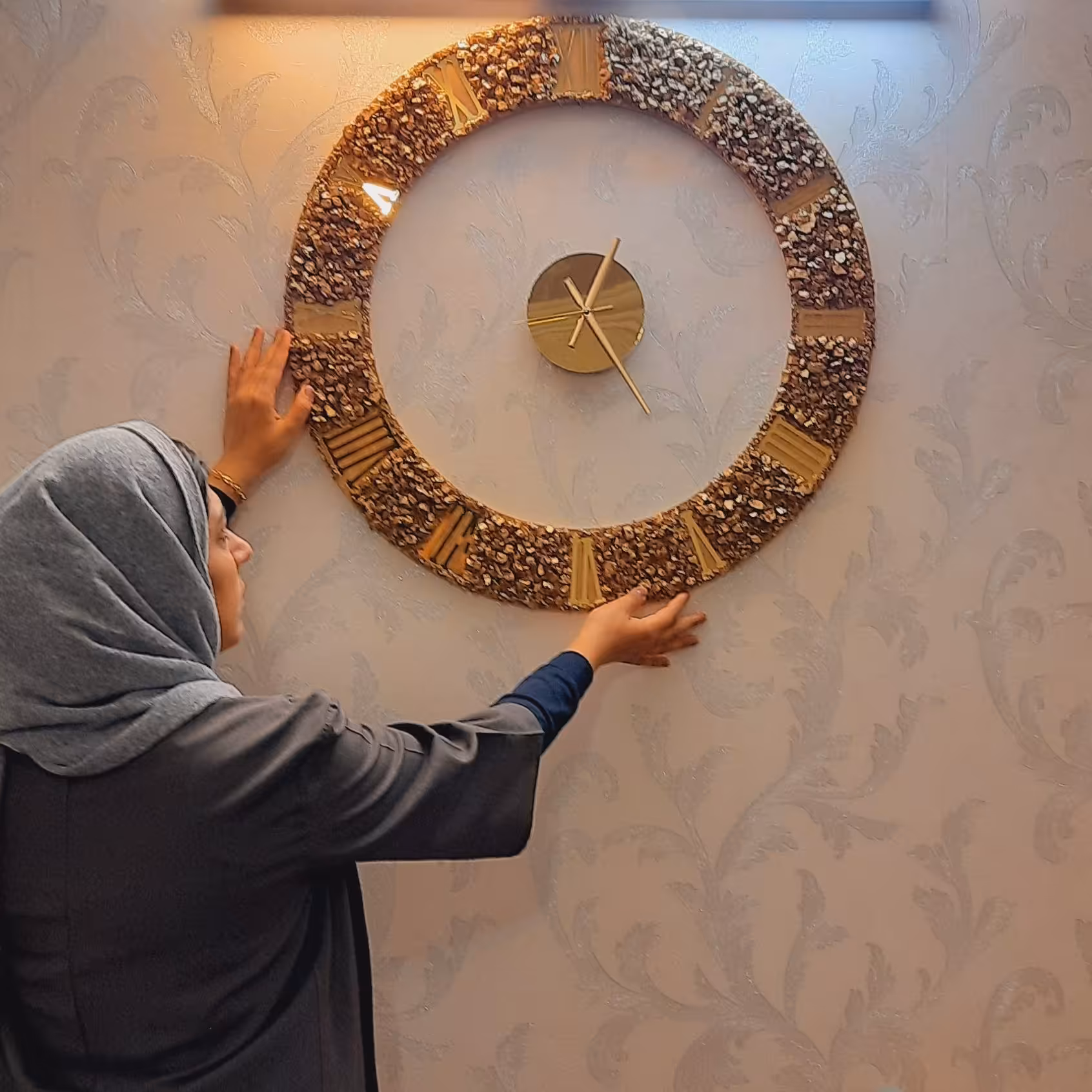 ساعت دیواری کریستالی سایز 70